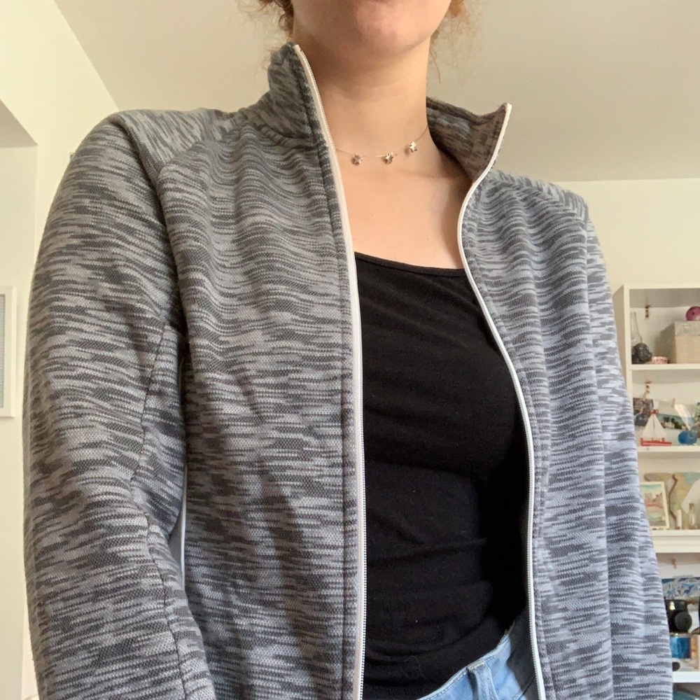 Jacket - Picture 3 of 4